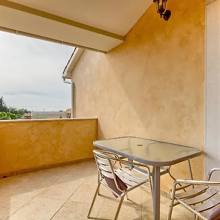 Charming Stone Lavanda With Private Pool In Pula Near The