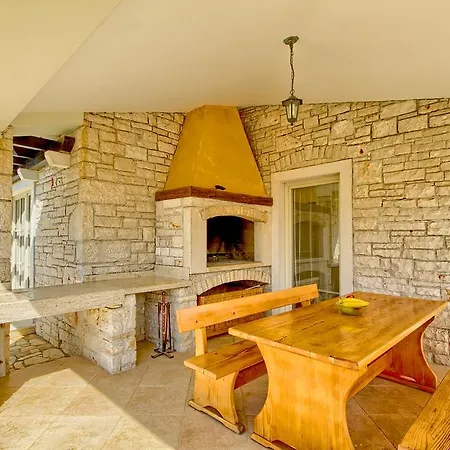 Charming Stone Lavanda With Private Pool In Pula Near The *