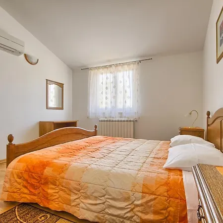 Charming Stone Lavanda With Private Pool In Pula Near The *
