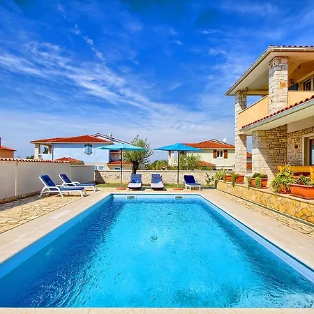 Charming Stone Lavanda With Private Pool In Pula Near The Villa Gajana