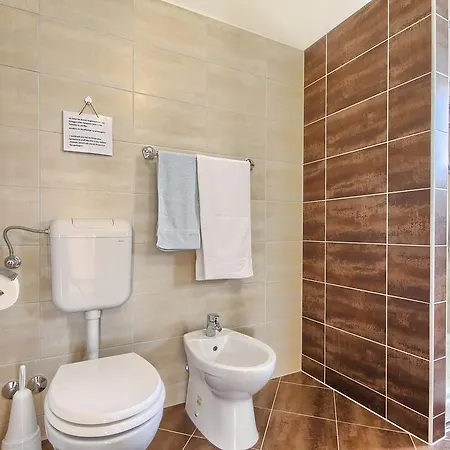 Villa Charming Stone Lavanda With Private Pool In Pula Near The *