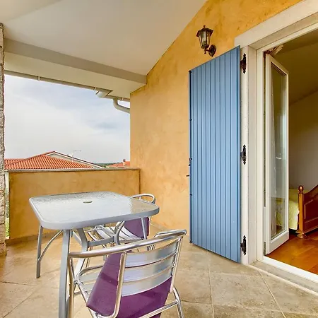 Charming Stone Lavanda With Private Pool In Pula Near The Villa Gajana