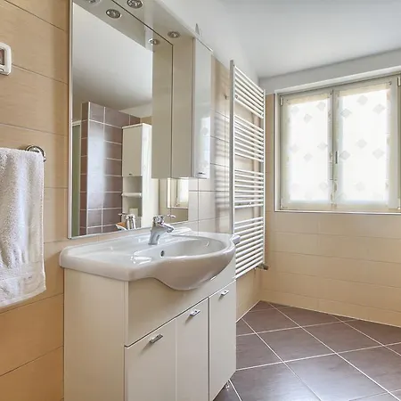 Charming Stone Lavanda With Private Pool In Pula Near The Villa Gajana