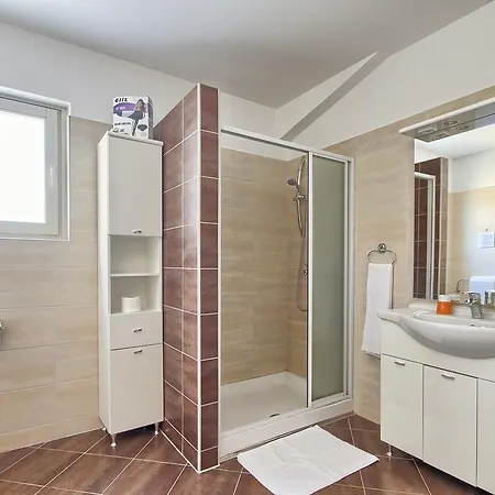 Villa Charming Stone Lavanda With Private Pool In Pula Near The