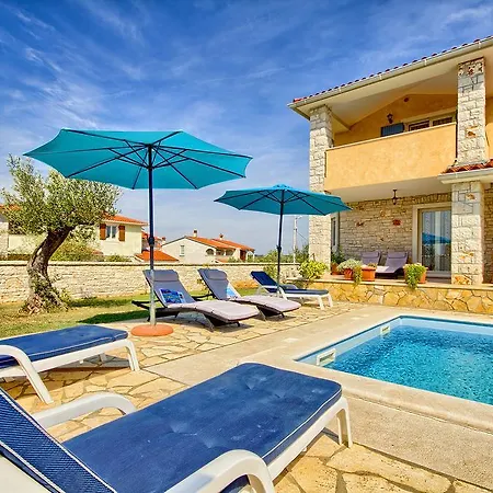 Villa Charming Stone Lavanda With Private Pool In Pula Near The *